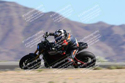 media/Apr-14-2024-SoCal Trackdays (Sun) [[70f97d3d4f]]/3-Turn 12 Speed Pans (945am)/